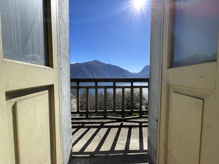 Image No.18-3 Bed House for sale