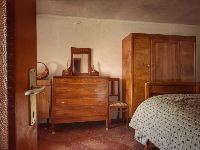 Image No.31-2 Bed Semi-Detached for sale