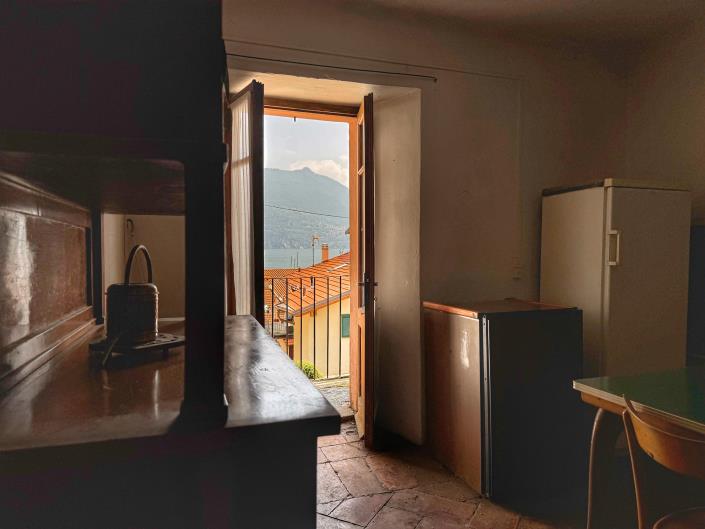 Image No.19-2 Bed Semi-Detached for sale