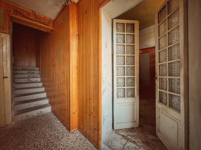 Image No.11-2 Bed Semi-Detached for sale