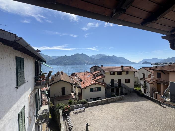 Image No.36-2 Bed Semi-Detached for sale