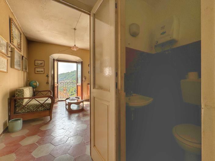 Image No.13-3 Bed Semi-Detached for sale