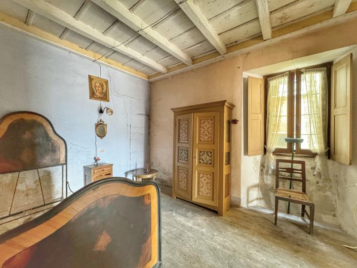 Image No.30-3 Bed Semi-Detached for sale