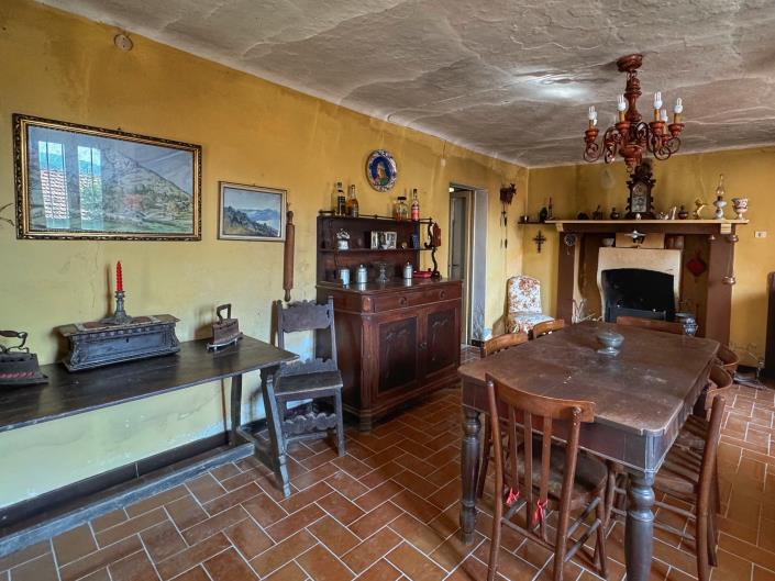 Image No.7-3 Bed Semi-Detached for sale