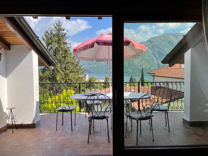 Image No.10-3 Bed Apartment for sale