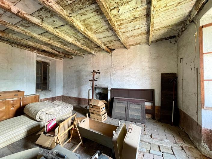 Image No.8-3 Bed Semi-Detached for sale