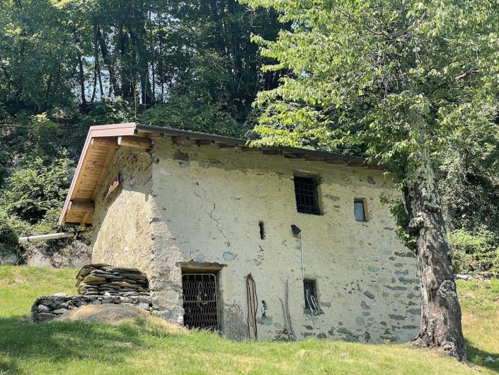 Image No.13-2 Bed House for sale