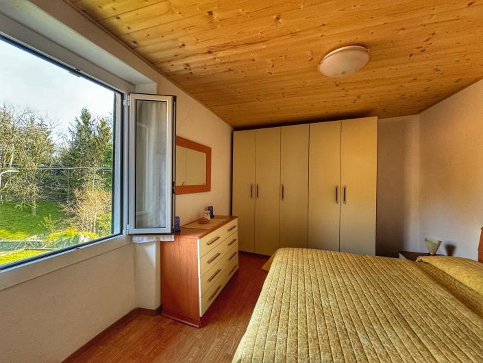 Image No.7-2 Bed Semi-Detached for sale