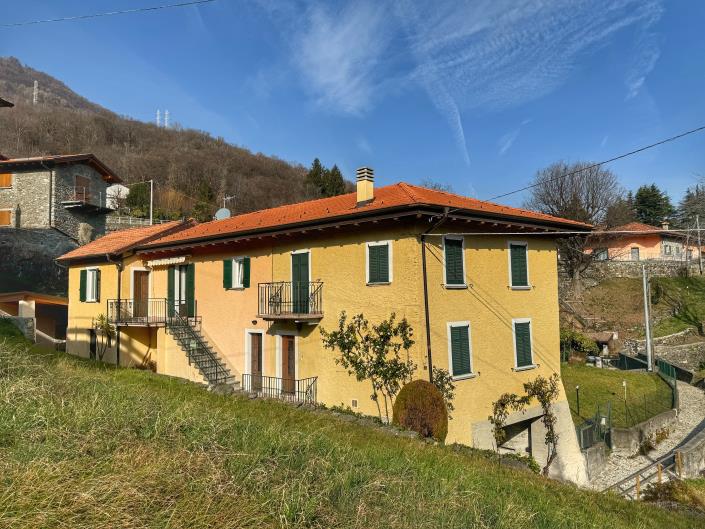 Image No.2-2 Bed Semi-Detached for sale