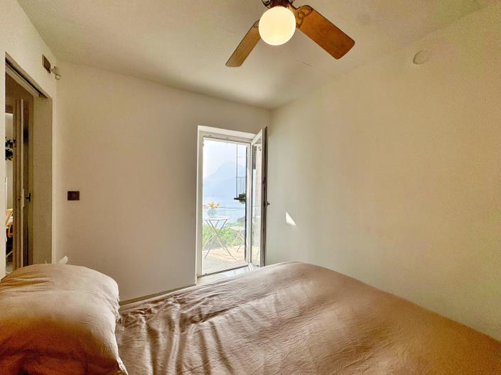 Image No.7-2 Bed Semi-Detached for sale