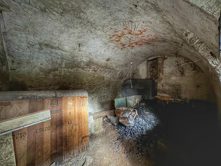 Image No.13-9 Bed House for sale