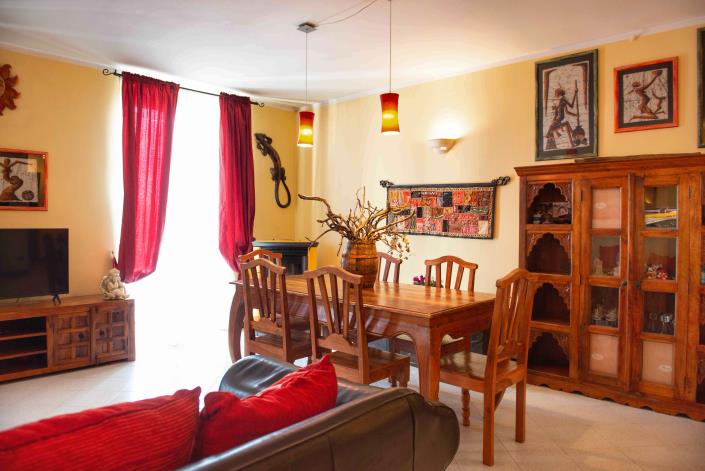 Image No.9-3 Bed Apartment for sale