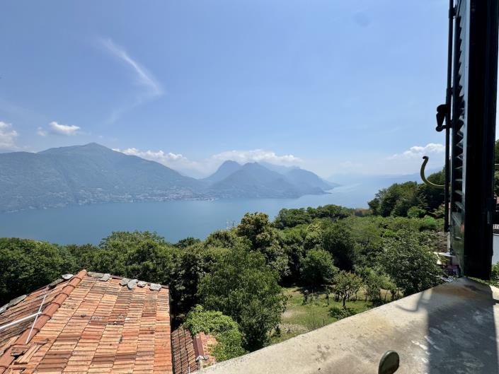 Image No.20-5 Bed Apartment for sale