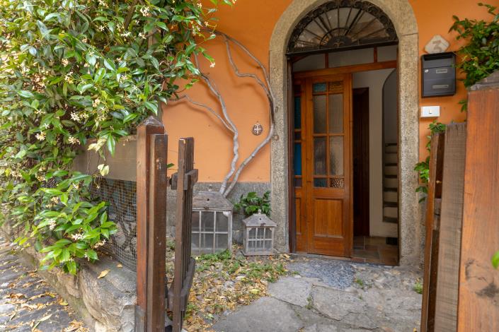 Image No.2-4 Bed Apartment for sale