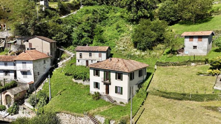 Image No.60-4 Bed House for sale