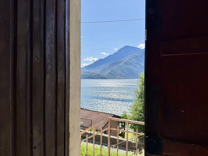 Image No.47-4 Bed House for sale