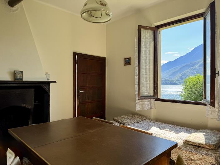 Image No.13-4 Bed House for sale