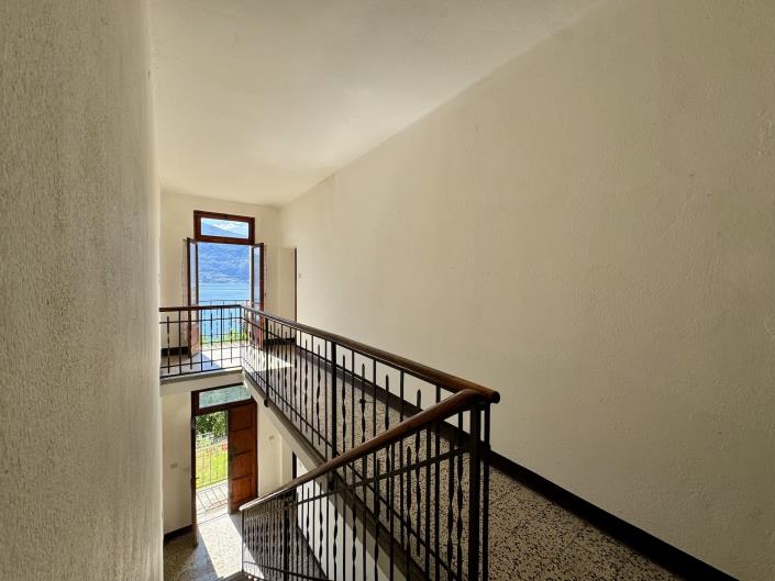 Image No.38-4 Bed House for sale