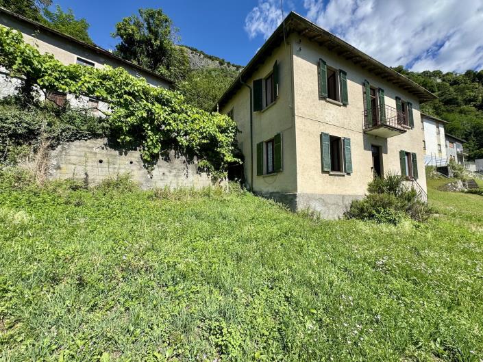 Image No.33-4 Bed House for sale