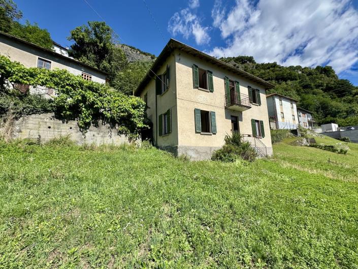 Image No.48-4 Bed House for sale