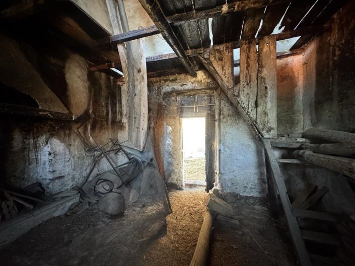 Image No.9-1 Bed House for sale