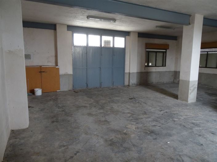 Image No.10-6 Bed Apartment for sale