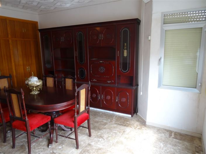 Image No.15-6 Bed Apartment for sale