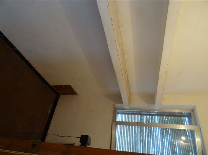 Image No.23-6 Bed Apartment for sale