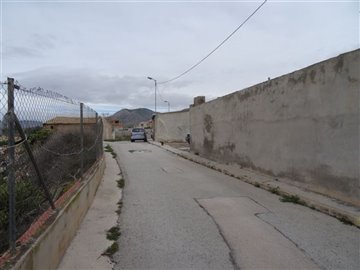 2141apartmentblockinmacisvenda250419132137dsc