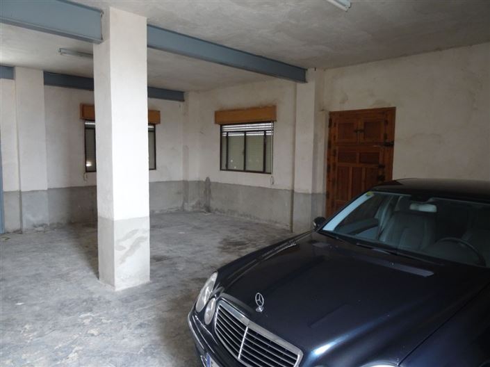 Image No.9-6 Bed Apartment for sale