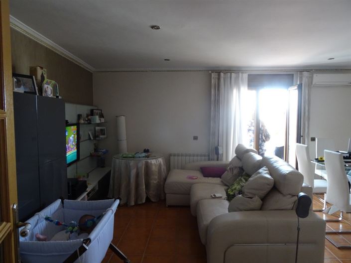 Image No.10-3 Bed Townhouse for sale