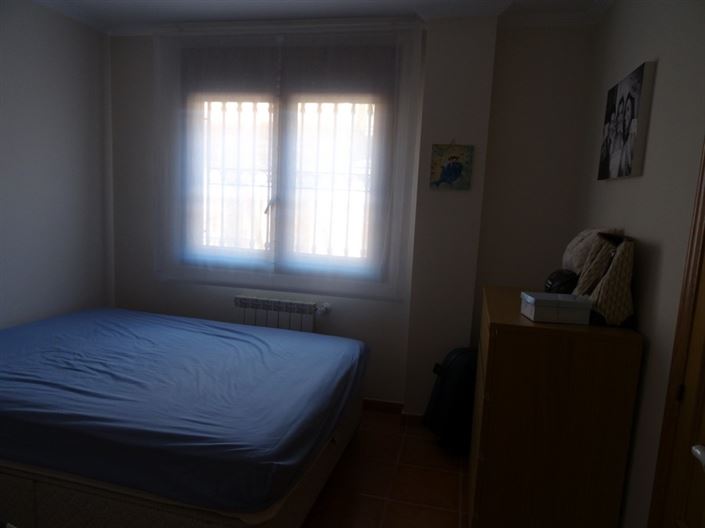 Image No.19-3 Bed Townhouse for sale