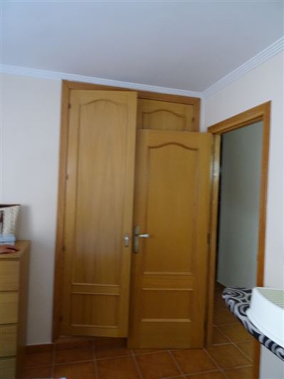 Image No.20-3 Bed Townhouse for sale