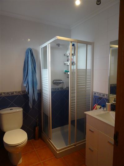 Image No.23-3 Bed Townhouse for sale