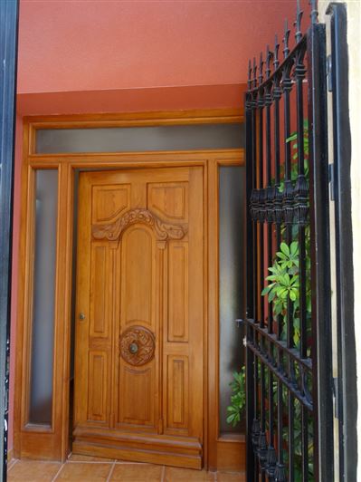 Image No.5-3 Bed Townhouse for sale