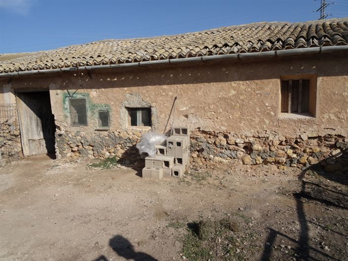 Image No.21-3 Bed Townhouse for sale