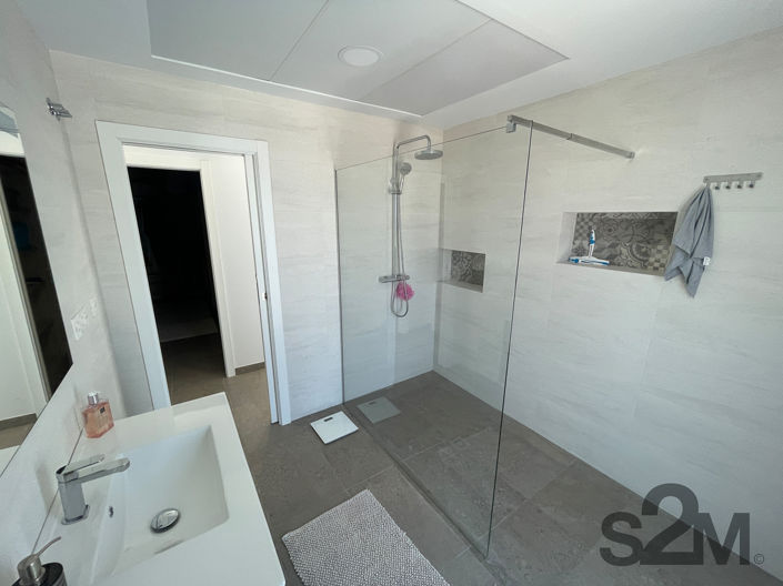 Image No.14-5 Bed Villa for sale