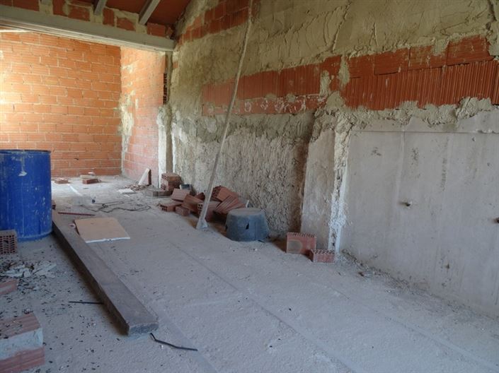 Image No.28-7 Bed Farmhouse for sale