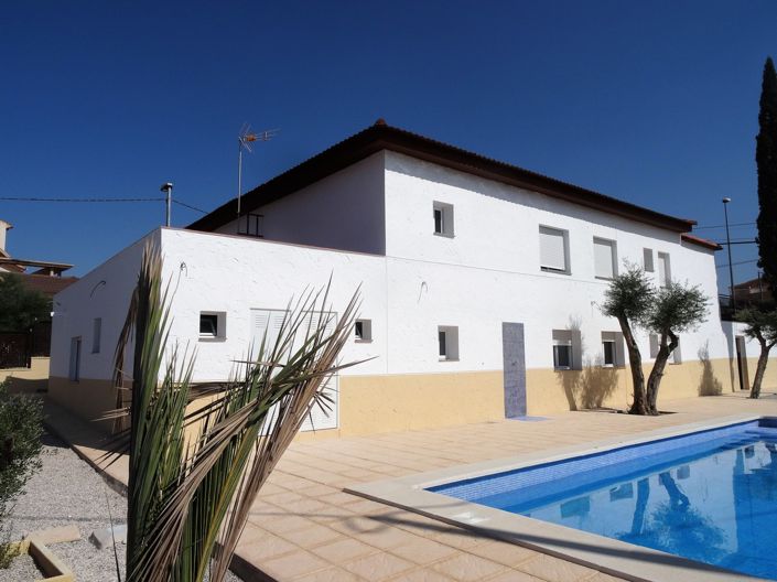 Image No.2-Commercial de 10 chambres à vendre à Fortuna