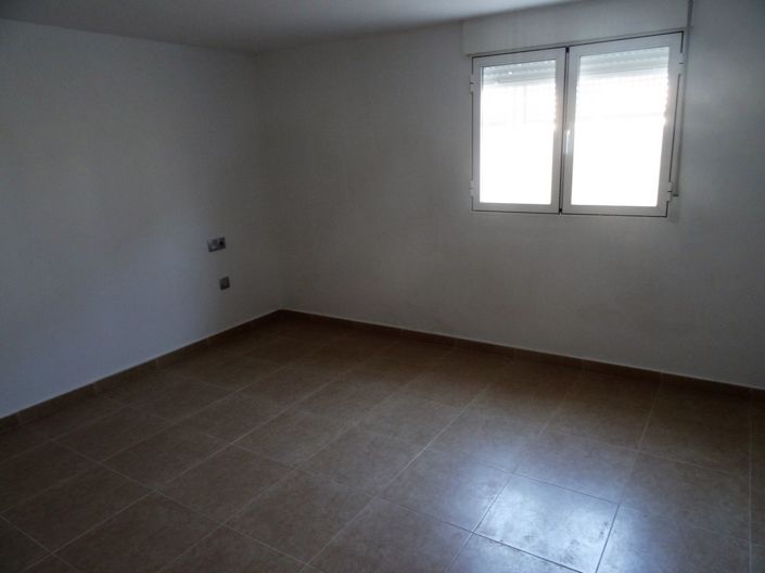 Image No.29-Commercial de 10 chambres à vendre à Fortuna