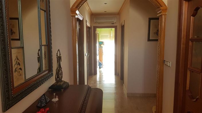 Image No.25-5 Bed Townhouse for sale