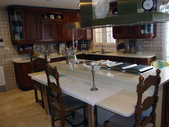 Image No.21-9 Bed Country House for sale