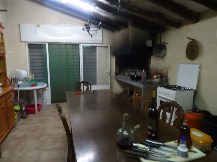 Image No.15-4 Bed Farmhouse for sale