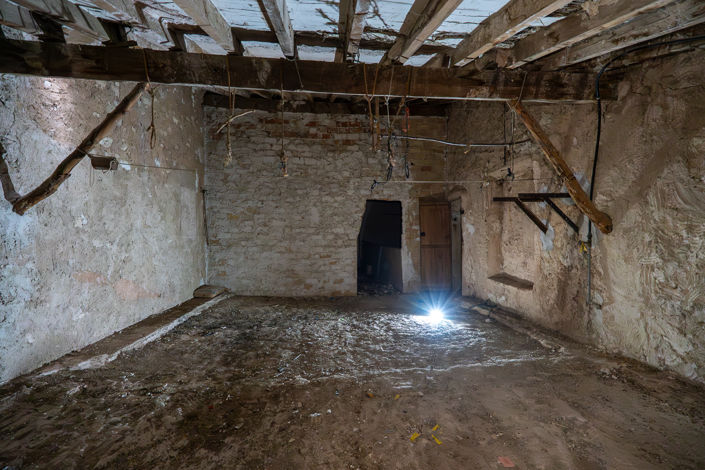 Image No.24-2 Bed Farmhouse for sale