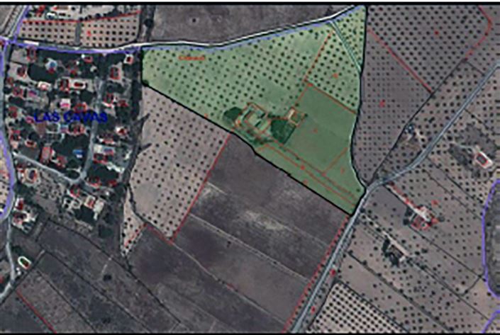 Image No.10-8 Bed Country House for sale