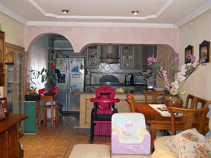 Image No.3-4 Bed Townhouse for sale