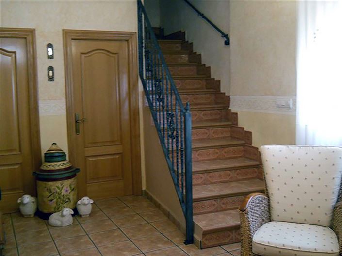 Image No.4-4 Bed Townhouse for sale