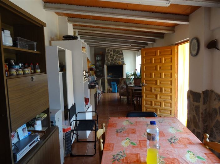 Image No.19-4 Bed Country House for sale