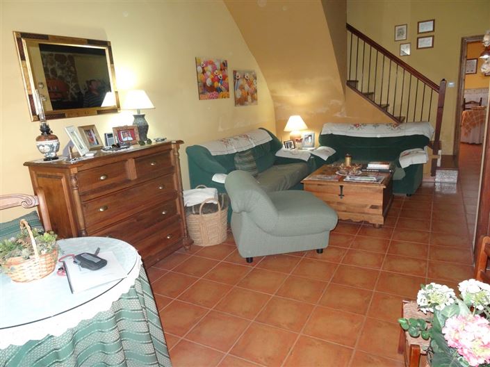 Image No.20-4 Bed Country House for sale