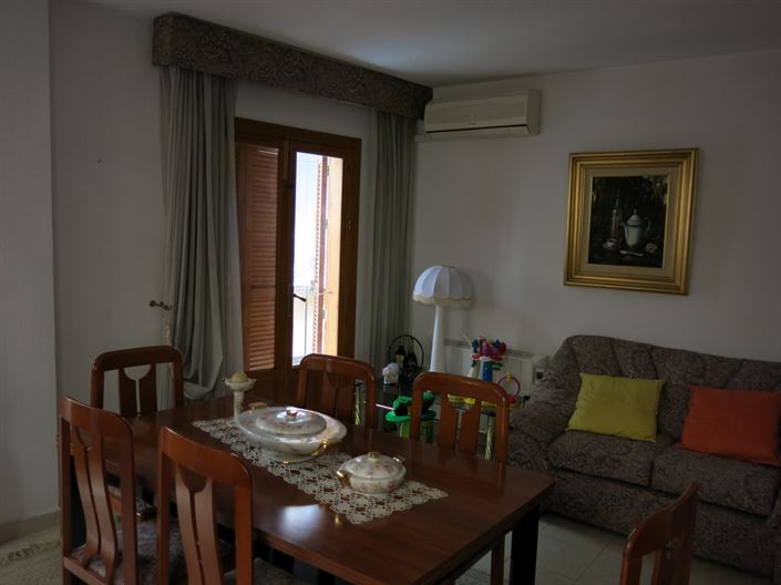 Image No.18-3 Bed Apartment for sale